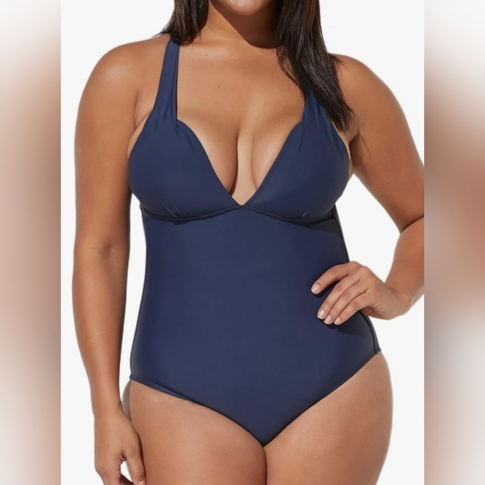 CUPSHE Women's Swimsuit Plus Size One Piece Bathing Suit